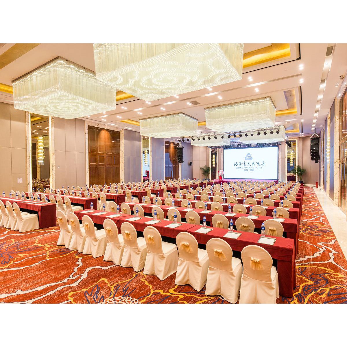 廣東深圳萬(wàn)悅格蘭云天國(guó)際大酒店